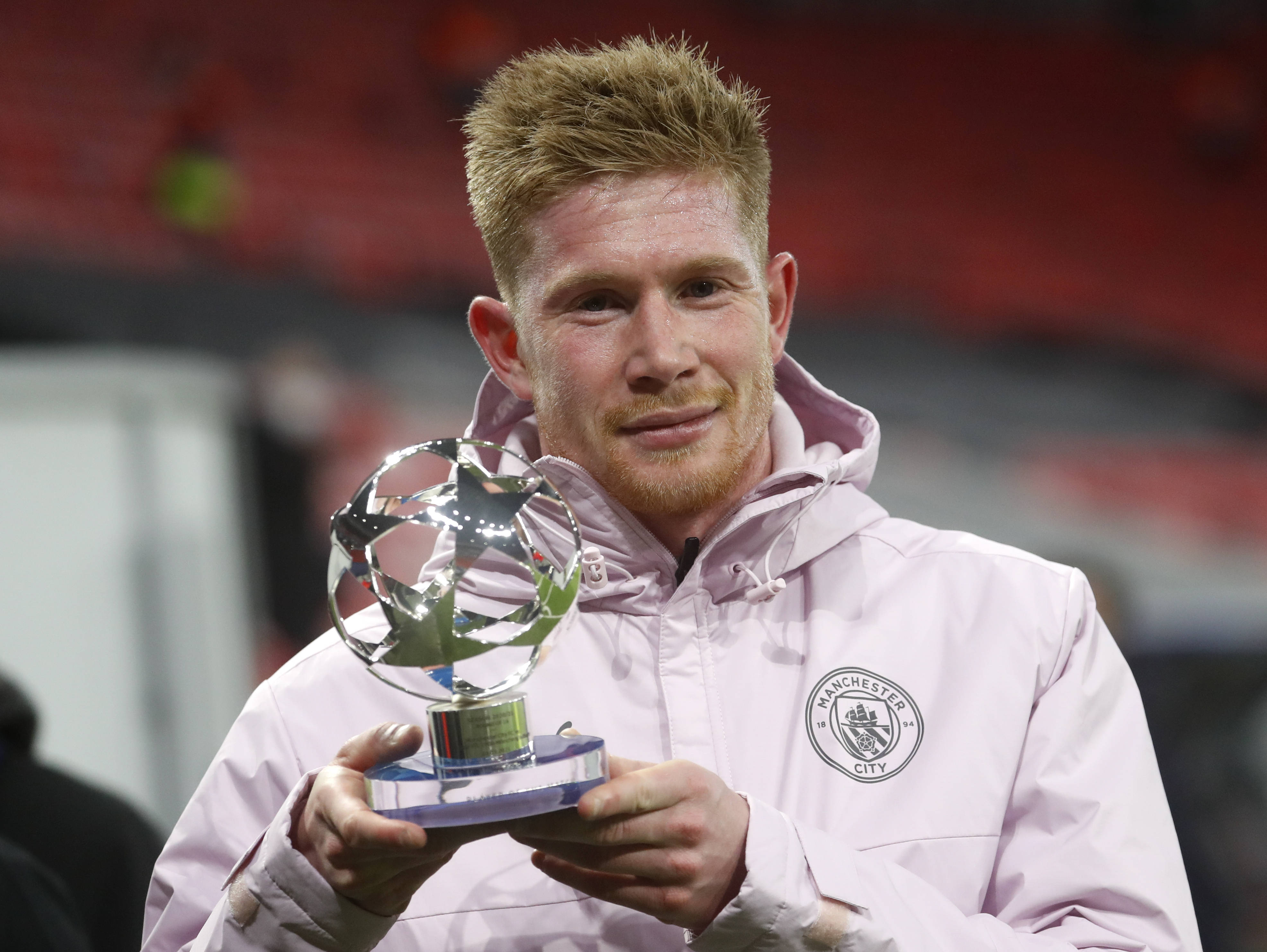 中国大学篮球稳步前行期待蜕变